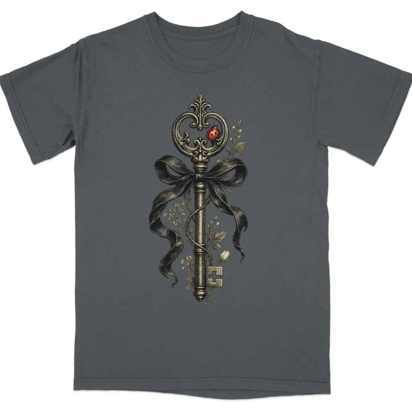 Keeper of the Luck Graphic Tee S