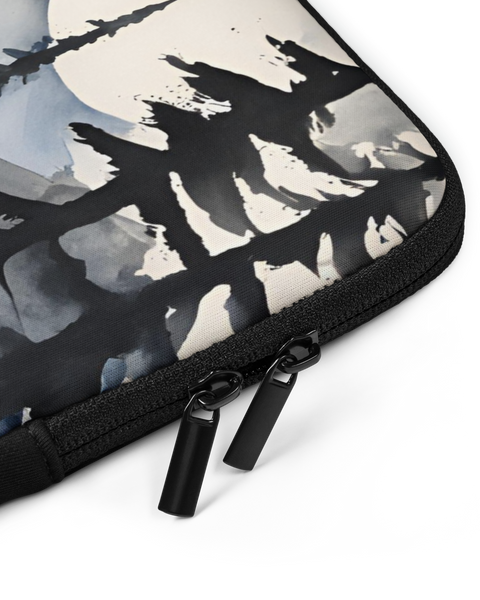 Watercolor Laptop Sleeve zipper detail